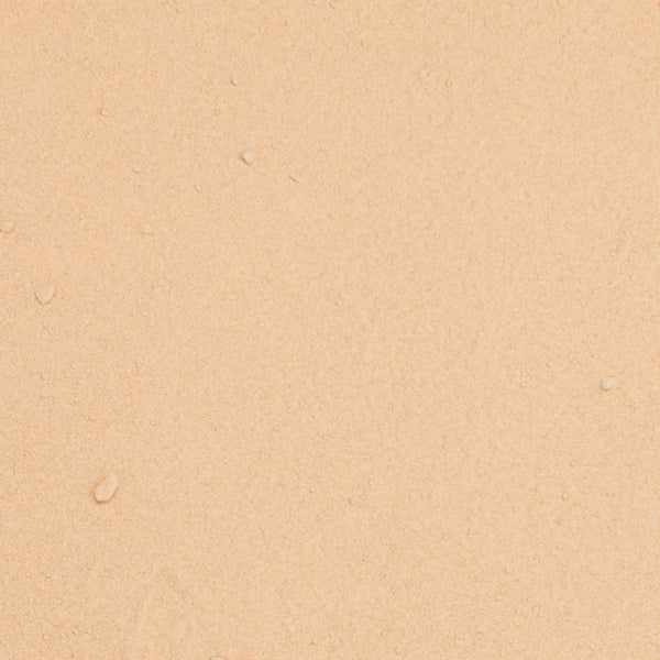 Polvo fino de color marrón claro.