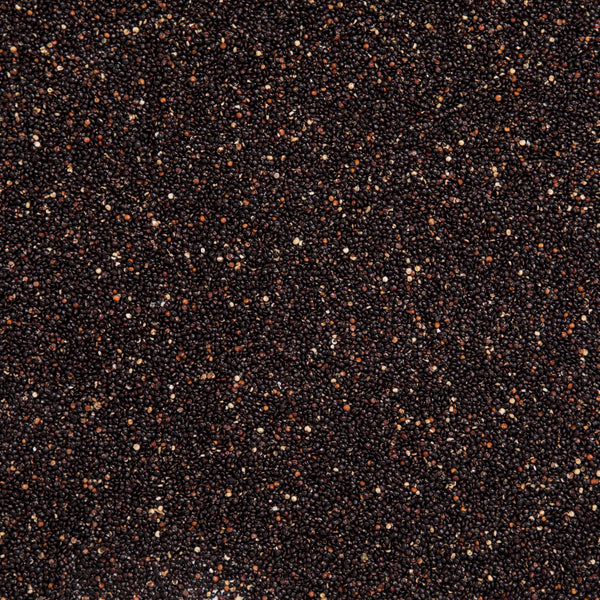 Pequeñas bolas de color negro.